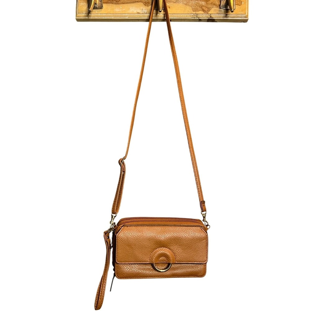 Bueno Brown Faux Leather Crossbody Wallet Phone Bag Wristlet Strap